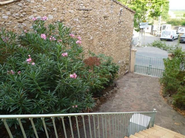 Maison, Saint Saturnin de Lucian