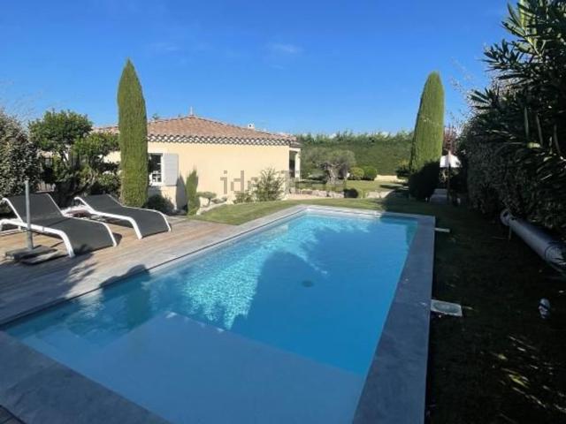 Maison, Saint Saturnin lès Avignon