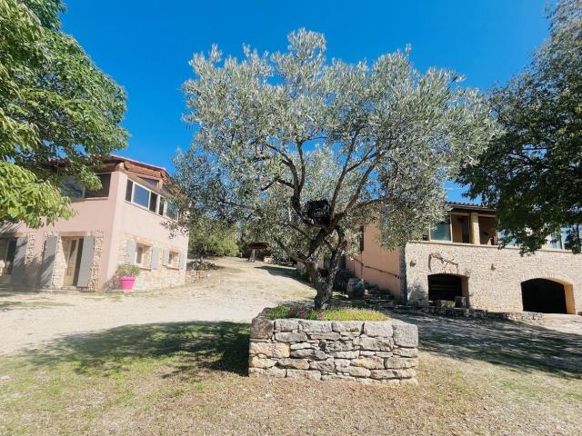 Maison, Saint Saturnin lès Apt