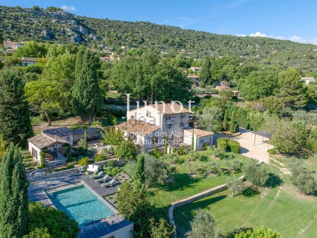 Maison, Saint Saturnin lès Apt