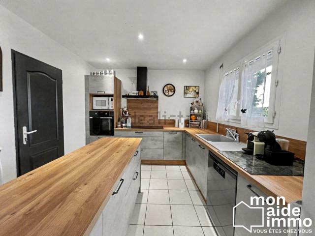 Maison, Saint Seurin sur l&apos Isle