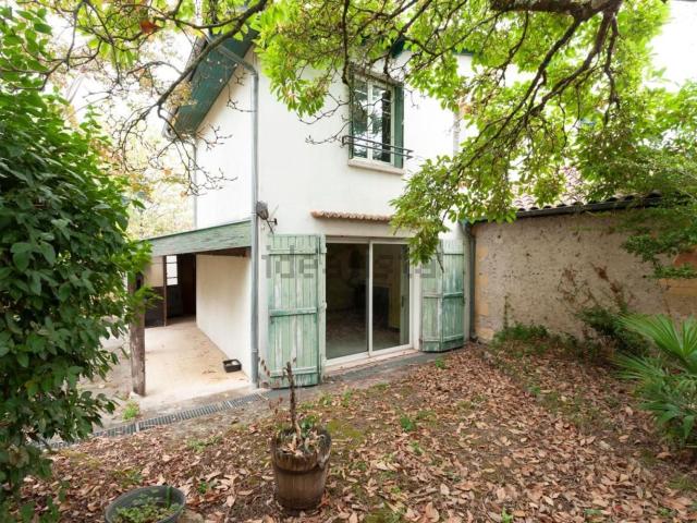 Maison, Saint Sever