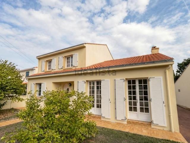 Maison, Saint Sébastien sur Loire