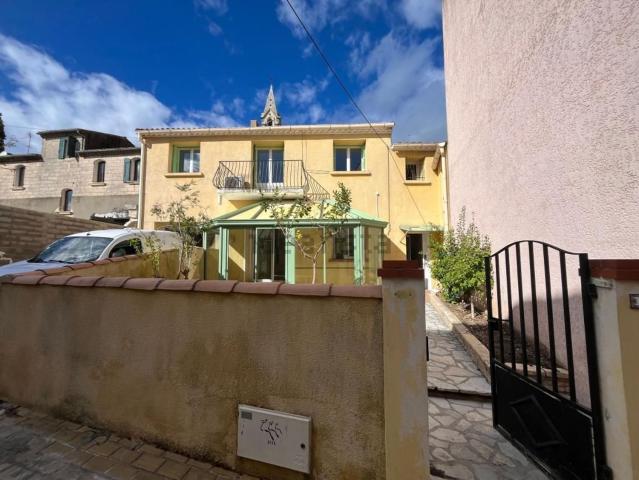 Maison, Saint Sériès