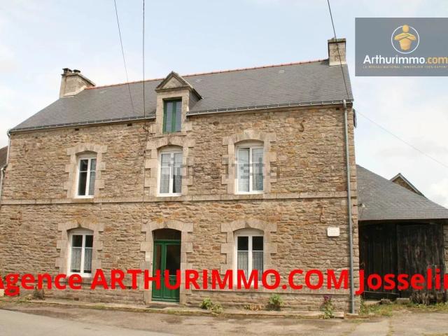 Maison, Saint Servant