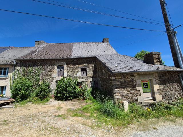 Maison, Saint Servant