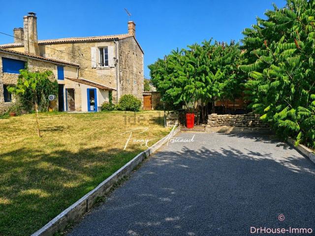 Maison, Saint Sigismond
