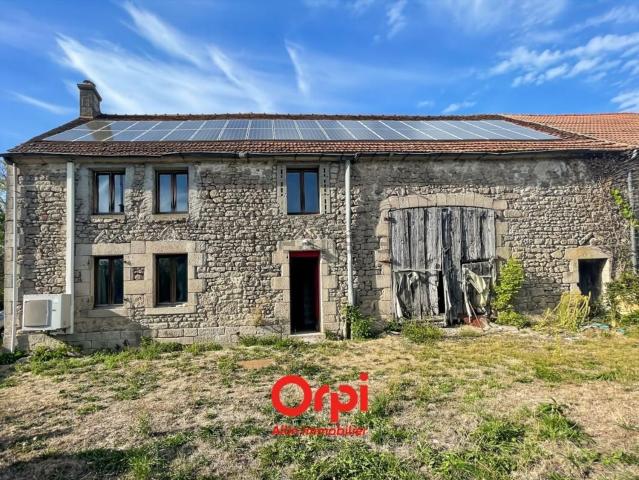 Maison, Saint Silvain Bas le Roc