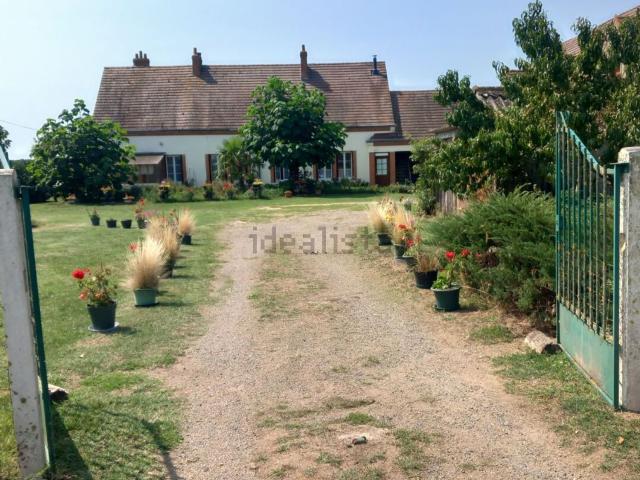 Maison, Saint Père sur Loire