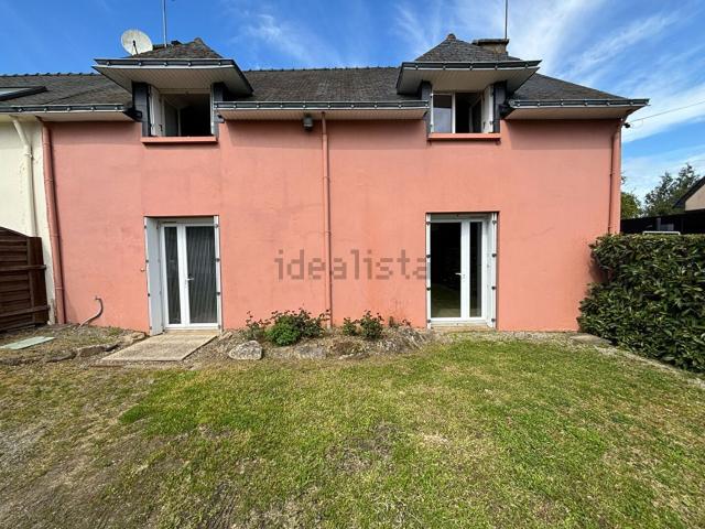 Maison, Saint Perreux
