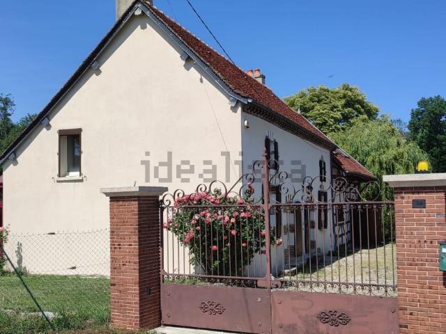 Maison, Saint Phal