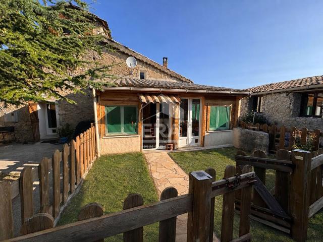 Maison, Saint Pierre Avez