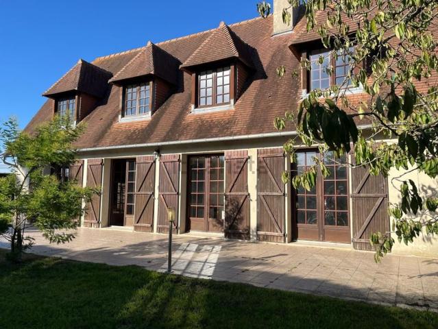 Maison, Saint Pierre Azif