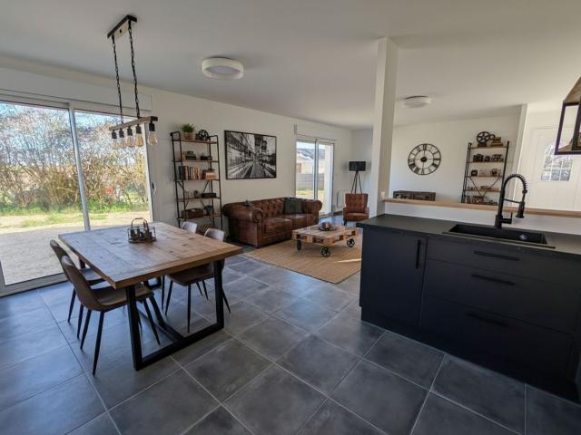 Maison, Saint Pierre d&apos Exideuil