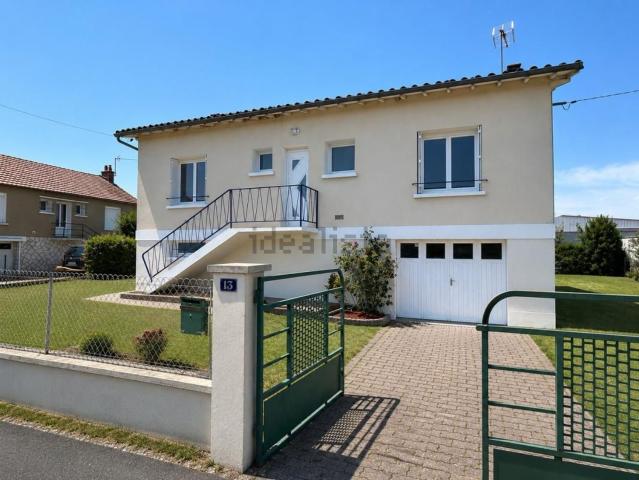 Maison, Saint Pierre d&apos Exideuil