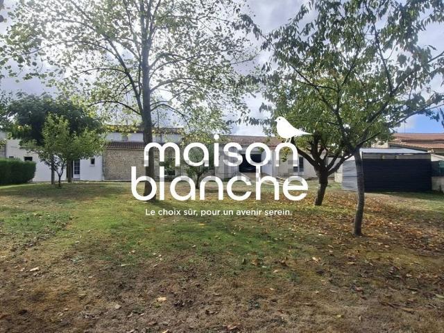 Maison, Saint Pierre La Noue