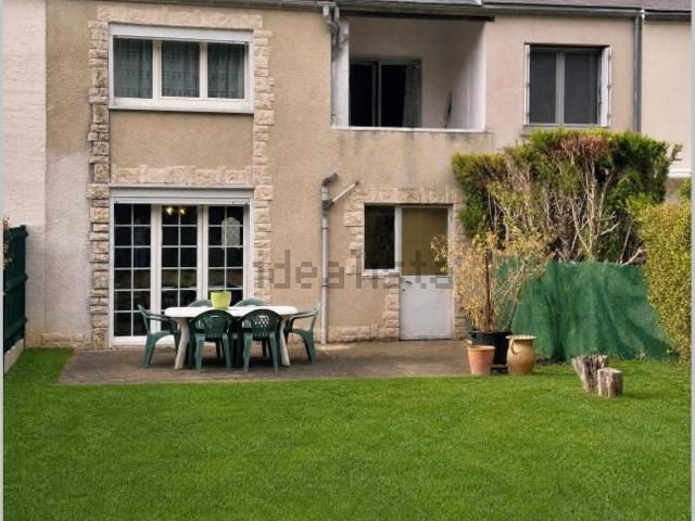 Maison, Saint Pierre lès Nemours
