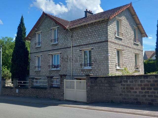 Maison, Saint Pierre lès Nemours