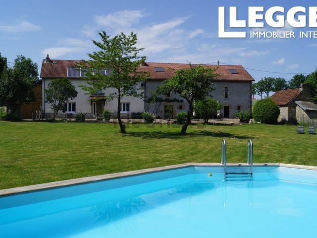 Maison, Saint Priest des Champs