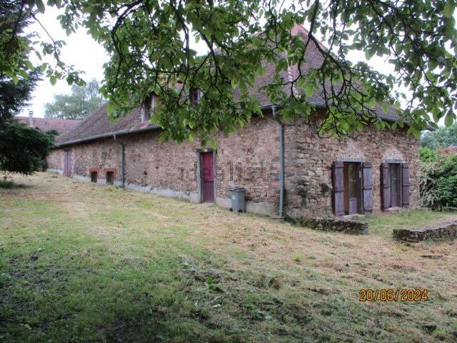 Maison, Saint Priest Ligoure