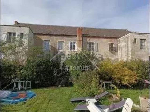 Maison, Saint Prix