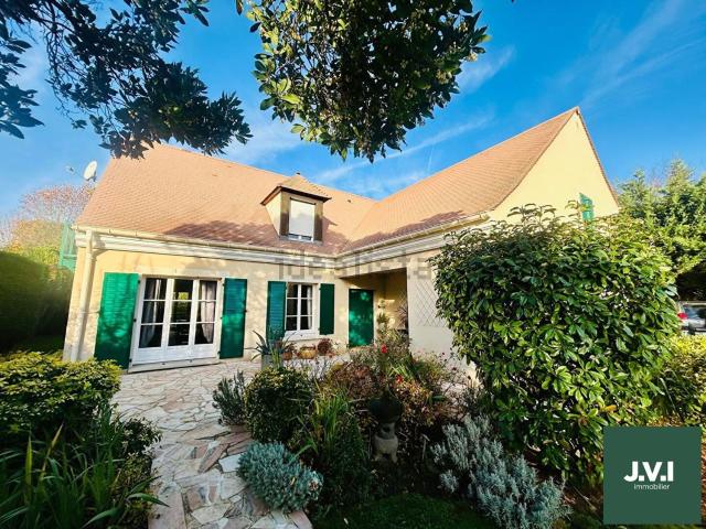 Maison, Saint Prix