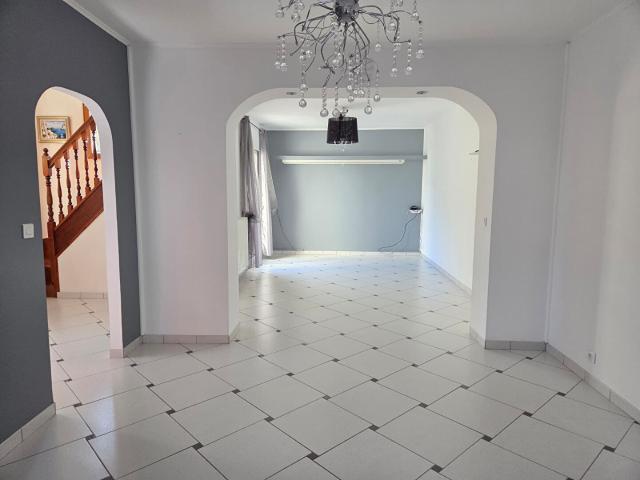 Maison Saint Quentin 5 pièce s 116 m2