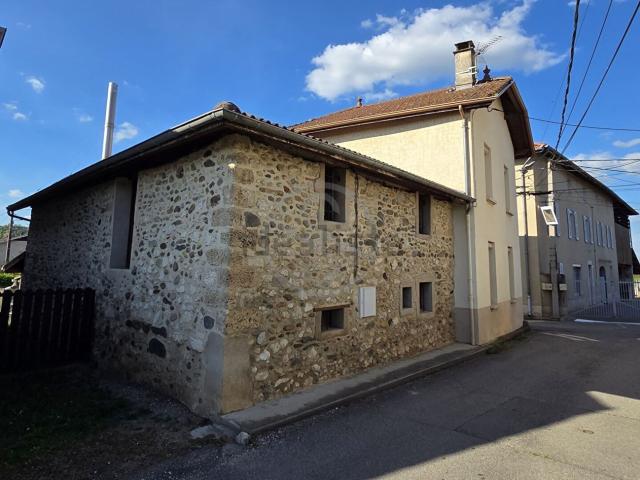 Maison, Saint Romans