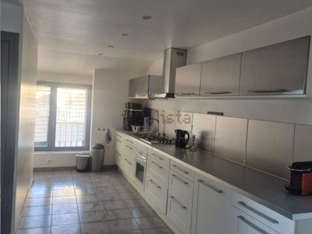 Maison, Saint Romain de Jalionas