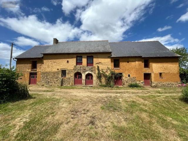 Maison, Saint Thual