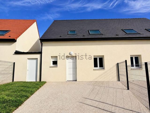 Maison, Saint Vaast en Chaussée