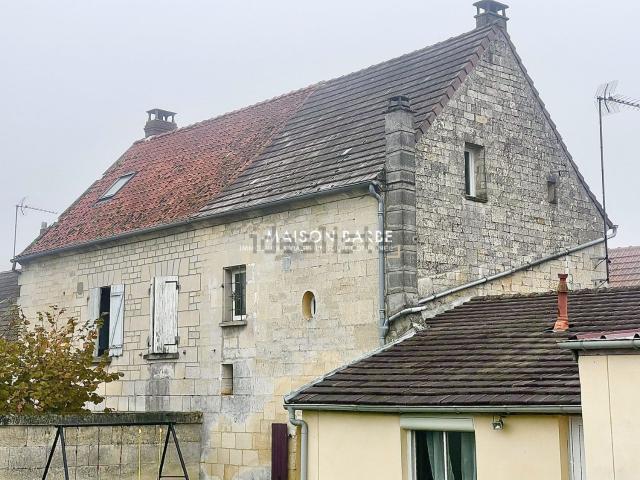 Maison, Saint Vaast lès Mello