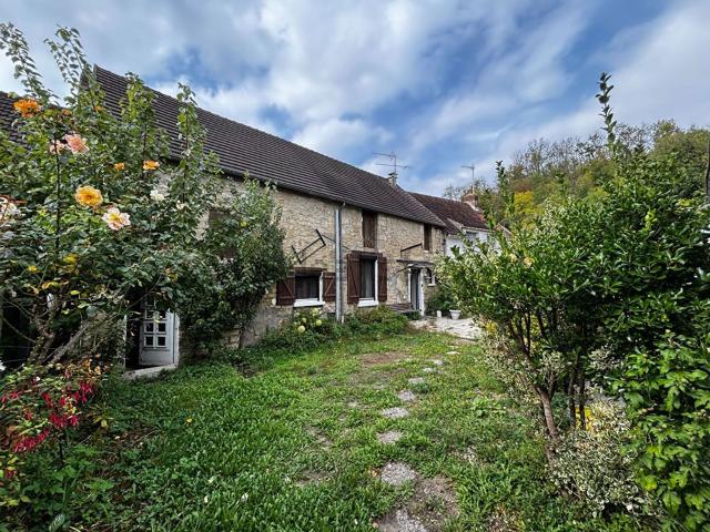 Maison, Saint Vaast lès Mello