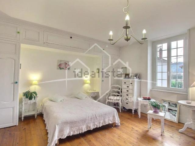 Maison, Saint Vallier