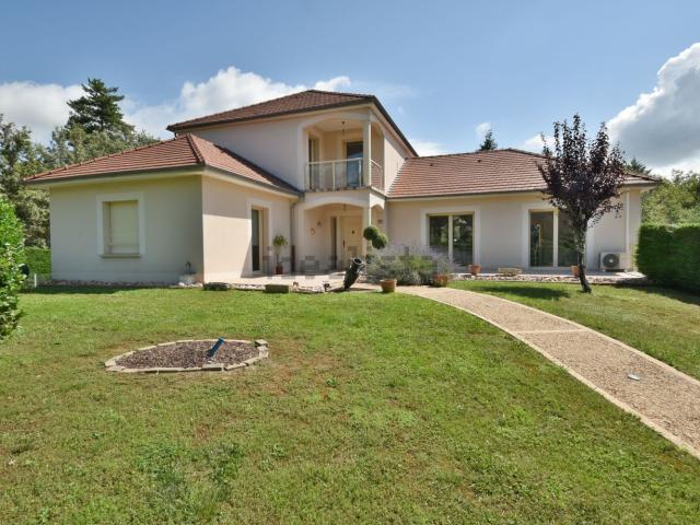 Maison, Saint Viance