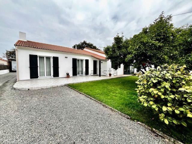 Maison, Saint Viaud