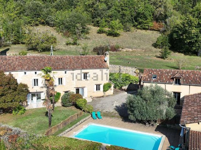 Maison, Saint Vincent de Cosse