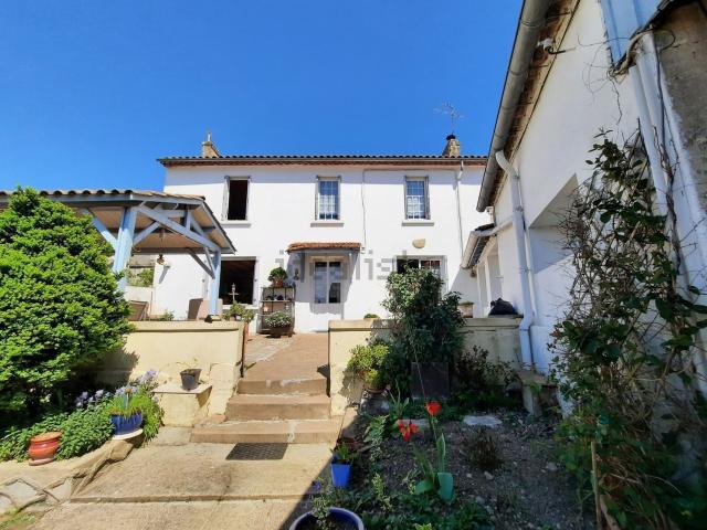 Maison, Saint Vincent de Pertignas