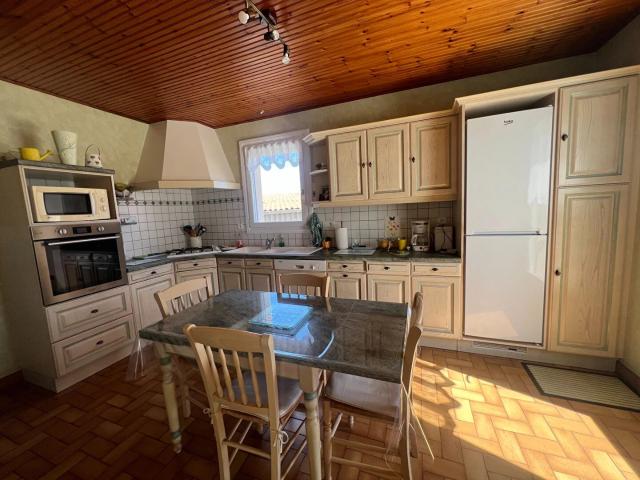 Maison Saint Vincent Sur Jard 4 pièce s 94.77 m2