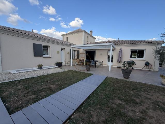 Maison, Saint Yrieix sur Charente