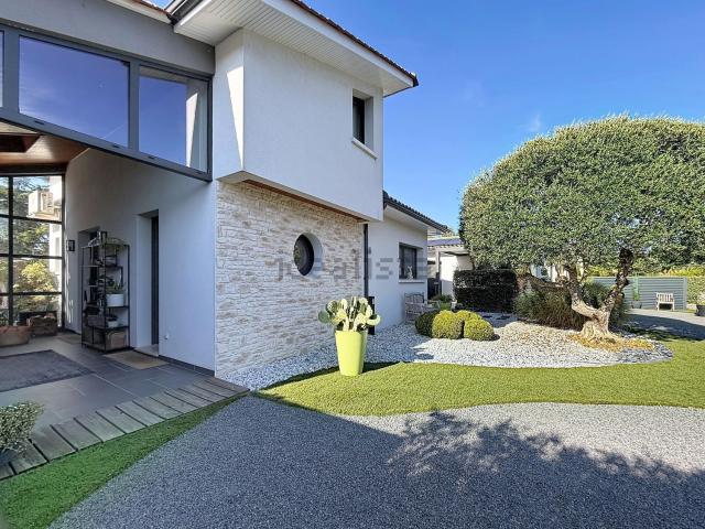Maison, Saint Yrieix sur Charente