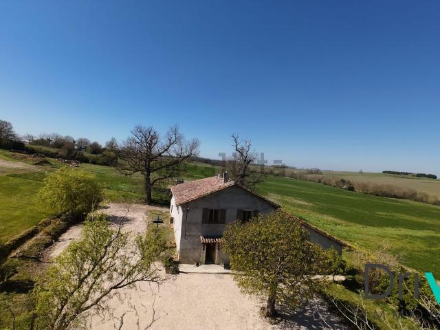 Maison, Sainte Marie
