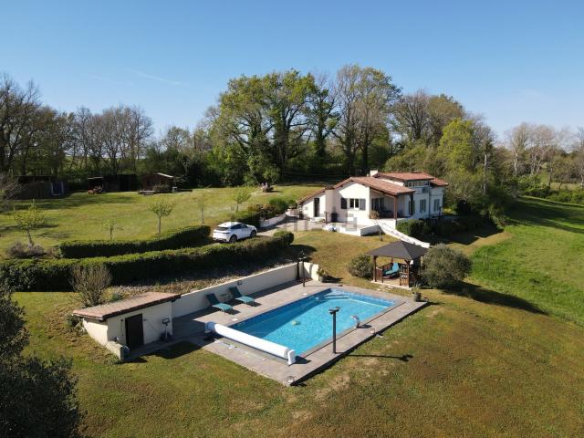 Maison, Sainte Maure de Peyriac
