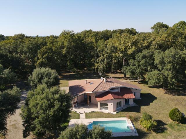 Maison, Sainte Maure de Peyriac