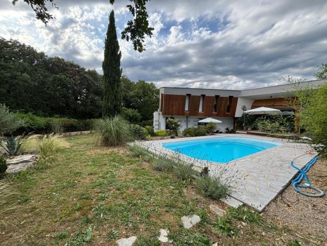 Maison, Sainte Croix de Quintillargues