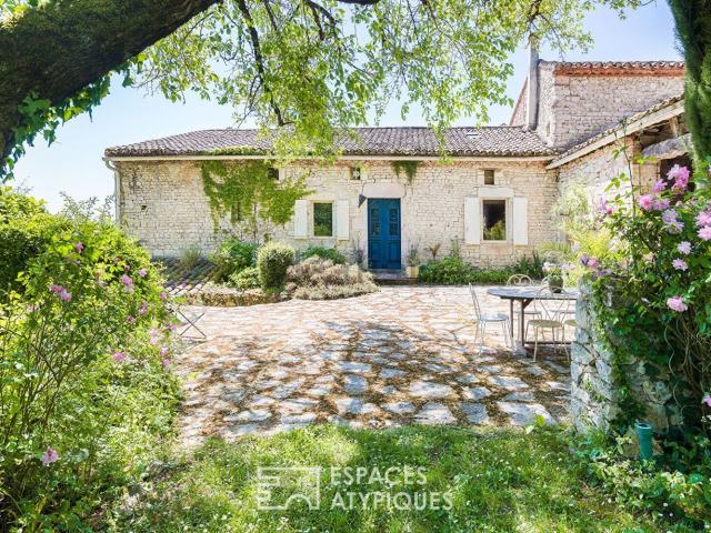 Maison, Sainte Croix
