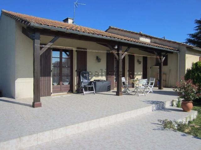 Maison, Sainte Eanne