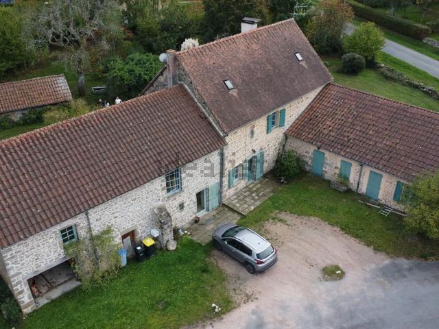 Maison, Sainte Feyre