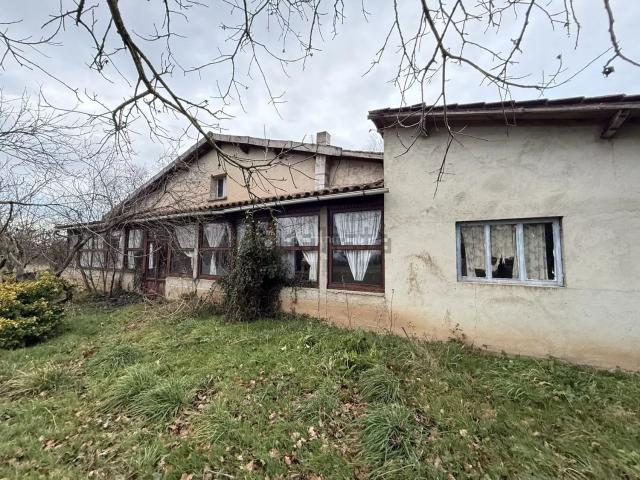 Maison, Sainte Gemme