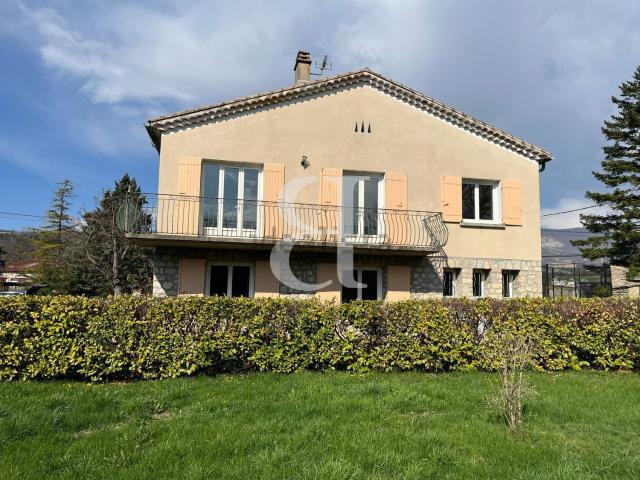 Maison, Sainte Jalle